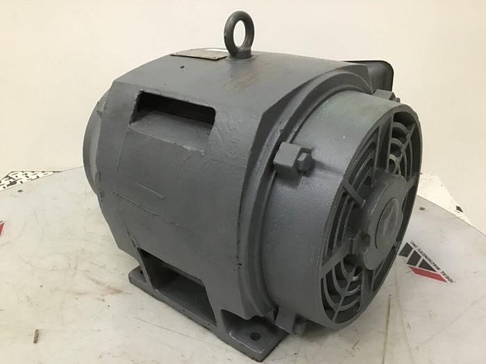 Used TOSHIBA 40 HP Induction Motor JIS C 4004 40 HP Used