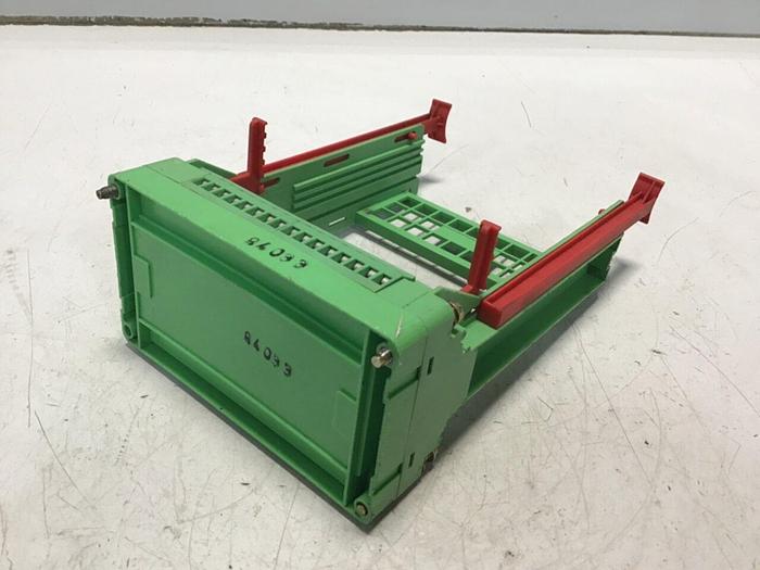 Used PHOENIX CONTACT Plug-In Card Holder SKBI64/F48 #134181