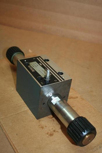Used BOSCH Valve 0 810 001 776 #19129