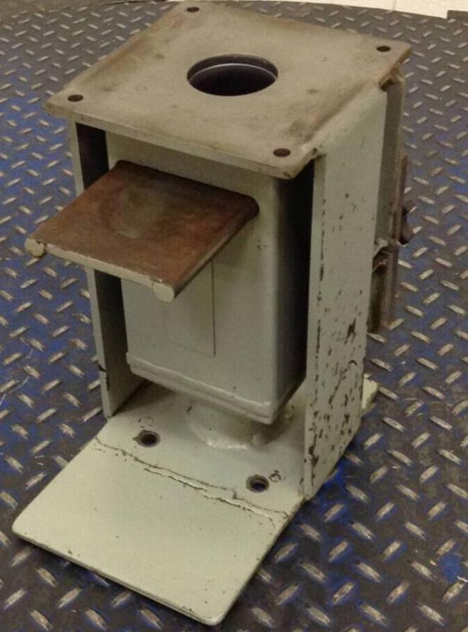 Used METAL FABRICATOR Drawer Magnet w/ Shutoff MAGNET512 USED