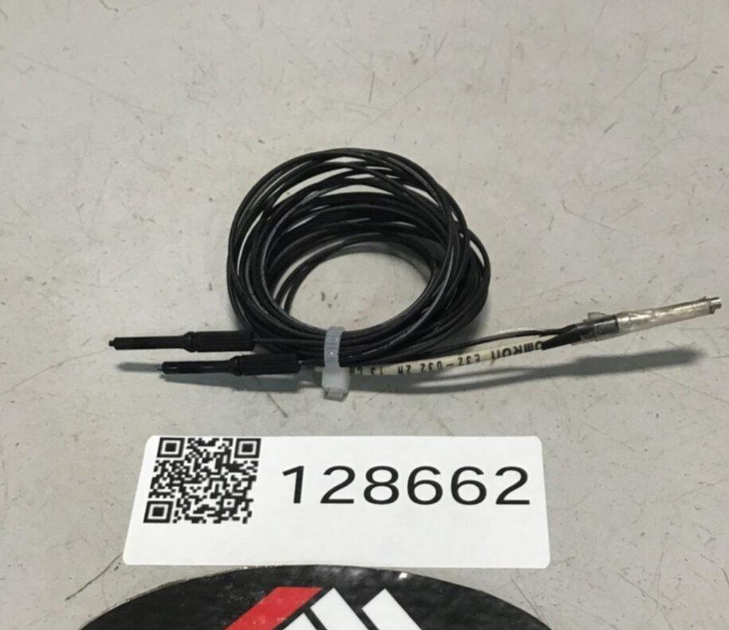 Used OMRON Fiber Optic Sensor E32-D32 USED