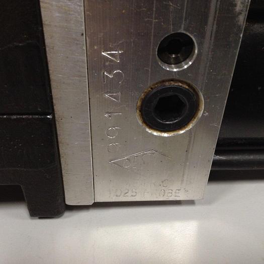 Used DESTACO Pneumatic Hold Clamp 994MAL-035M-90A-78-22-DS #90098