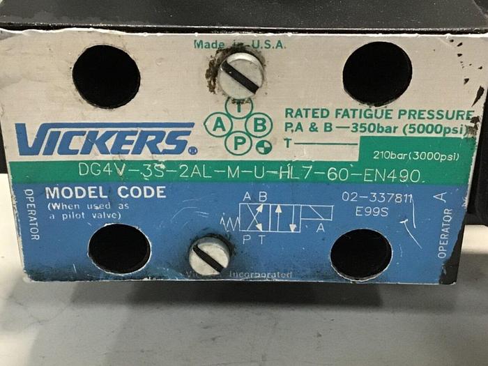 Used VICKERS Valve DG4V3S2ALMUHL760EN490 #144600