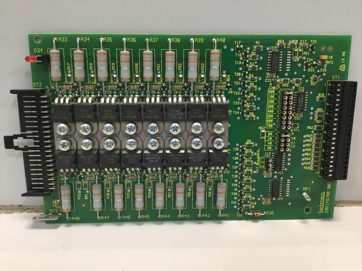 Used BACHMANN ELECTRONIC Output Card CA16/P2.5S E06149/00 003 USED