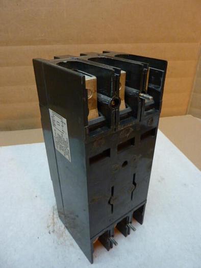 Used GENERAL ELECTRIC / GE 125 Amp Circuit Breaker TFJ236125 Used