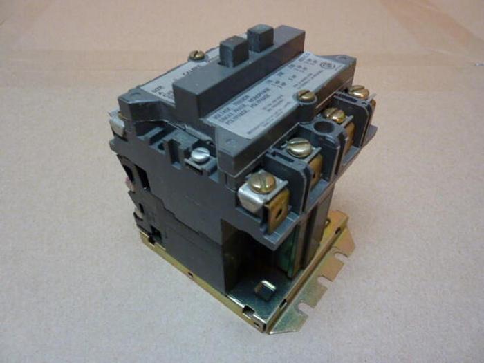 Used WESTINGHOUSE Contactor A201K0CA #30088