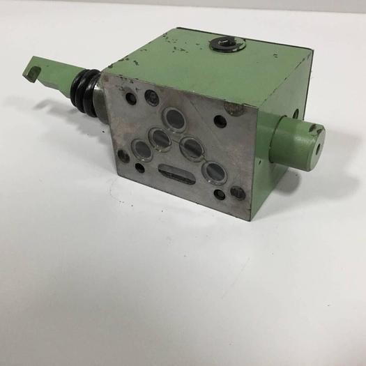 Used PARKER Directional Control Valve D3T1H21X4395 #91312