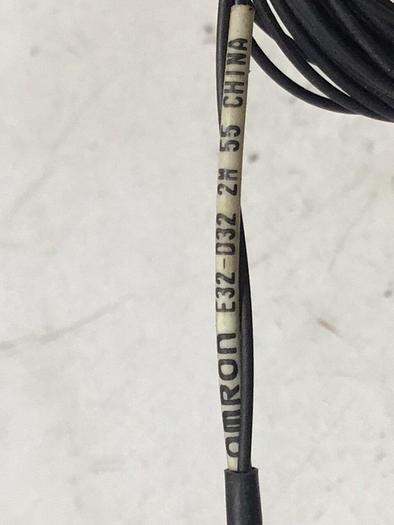 Used OMRON Fiber Optic Sensor E32-D32 #128651