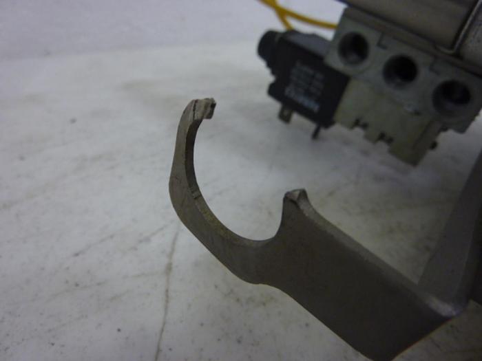 Used CINCINNATI MILACRON Proportional Valve DUAL RATIO VALVES DRV #50859