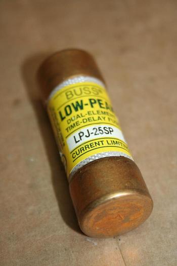 Used BUSSMANN 25 Amp Fuse LPJ-25SP #19099