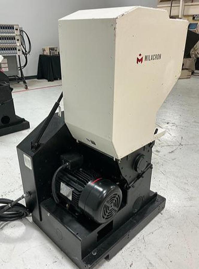 Used MILACRON MG814 GRINDER