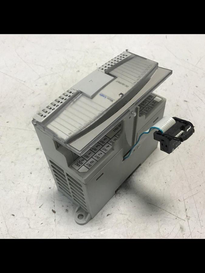 Used ALLEN BRADLEY Output Module 1762-OW16 SER A USED