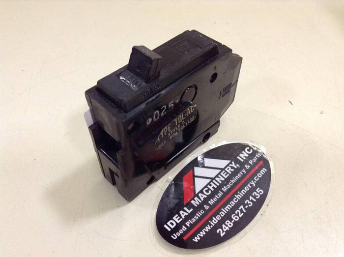 Used GENERAL ELECTRIC 20 Amp Circuit Breaker TQL-AC120 #75791