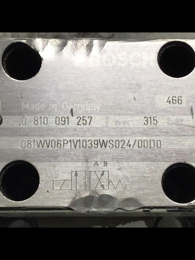 Used BOSCH Valve 0 810 091 257 Used #143975