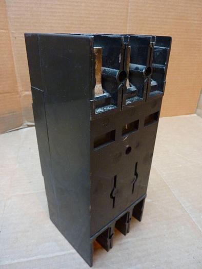 Used GENERAL ELECTRIC / GE 125 Amp Circuit Breaker J236125 #25753