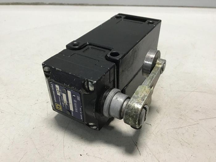 Used SQUARE D Limit Switch 9007-AEQ2699 Used