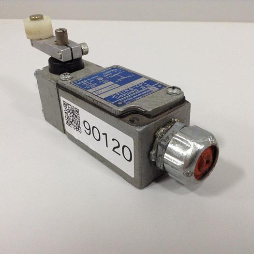 Used TELEMECANIQUE Lox-Switch C2JK05 #90120