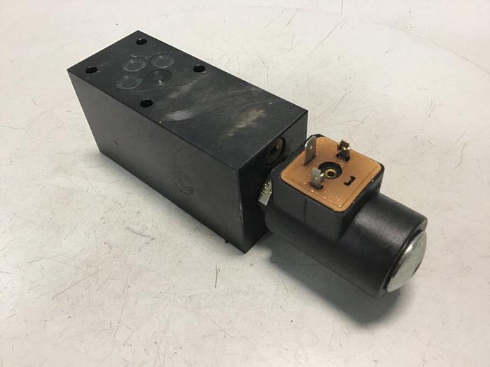 Used BOSCH Directional Control Valve 0 810 040 910 #129944