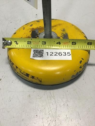 Used BARRY CONTROLS Leveling Mount Pad 6 Inch LM5B #122635