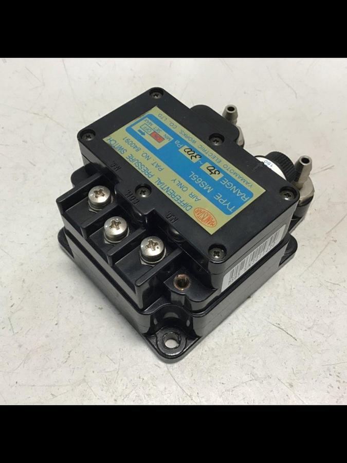 Used MANOSTAR Pressure Switch MS65L Used