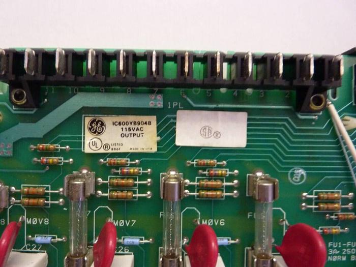 Used GE FANUC Output Module IC600YB904B Used