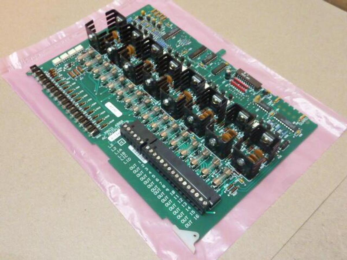 Used BARBER COLMAN AC Output Circuit Board A-13402-3 USED