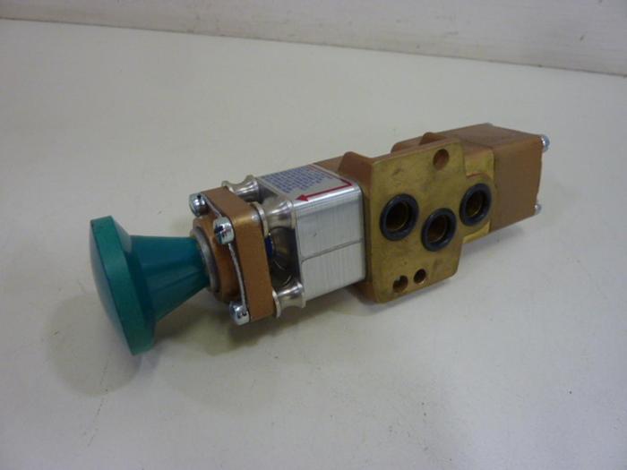 VERSA Lock Out Valve VIZ-3311-LOVB-125G #52586