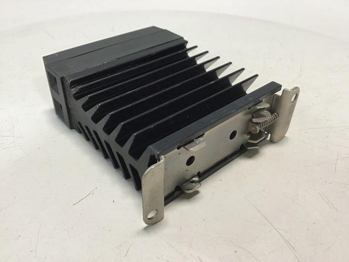 Used CONTINENTAL INDUSTRIES Solid State Relay RSDA-660-25-1DE #134781
