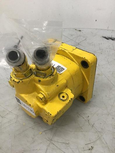 Used CHAR LYNN Hydraulic Screw Motor 111 1037 004 Used