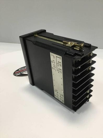 Used RKC Temperature Control REX-C400FK03VAB #96628