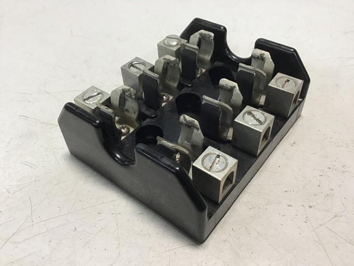Used BUSSMANN 30 Amp Fuse Holder T60030-3CR #120839