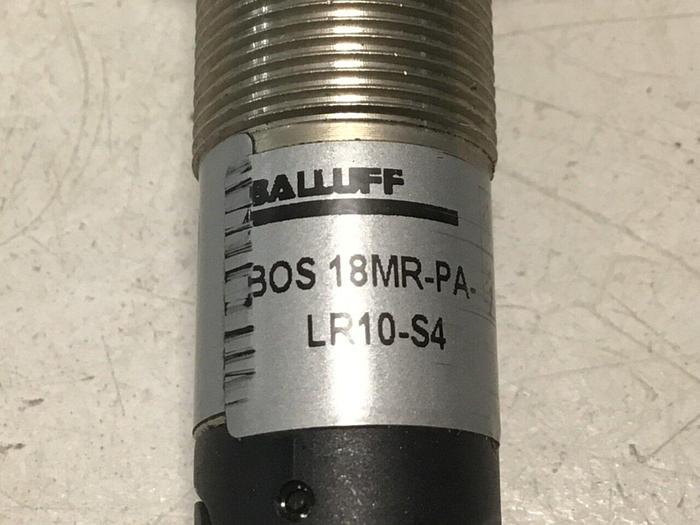 Used BALLUFF Photoelectric Sensor BOS18MR-PA-LR10-S4 #112943