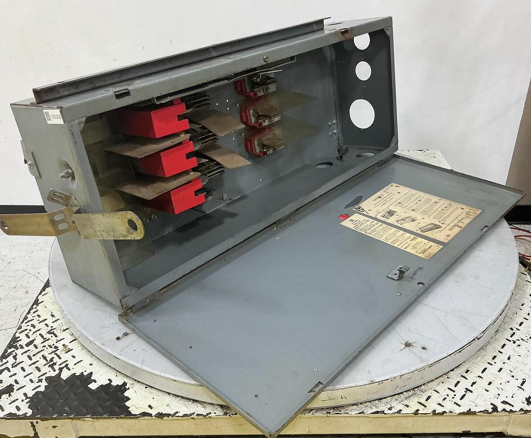 Used SQUARE D PBQ-3640