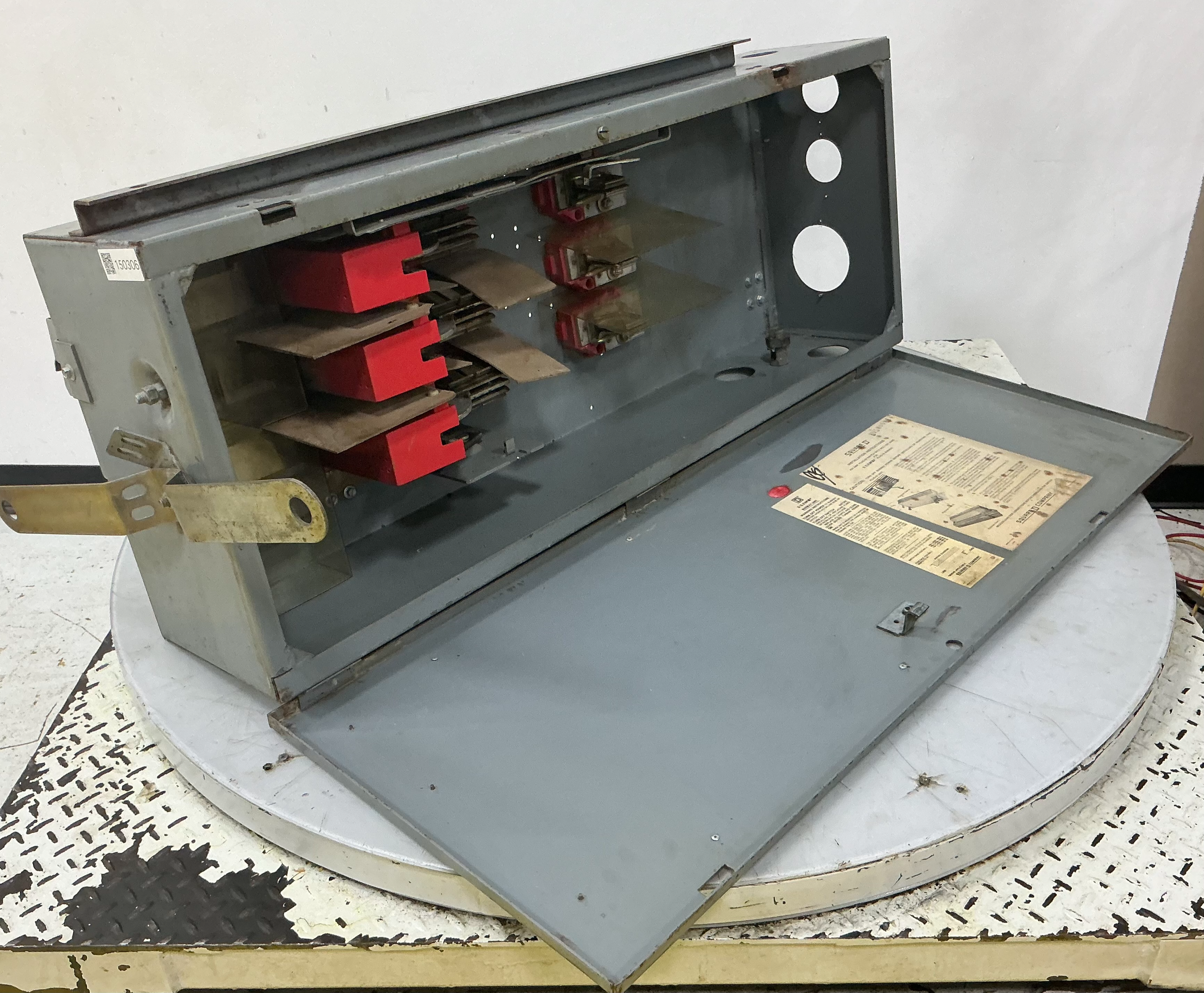 Used SQUARE D PBQ-3640