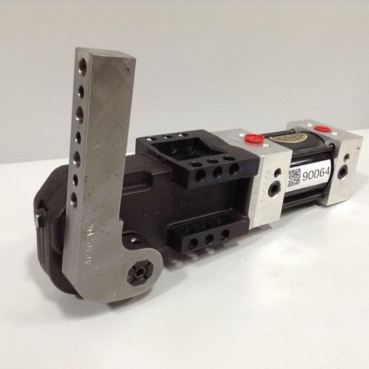 Used DESTACO Pneumatic Hold Clamp 991PMAR-020M-270B-37-11 #90064
