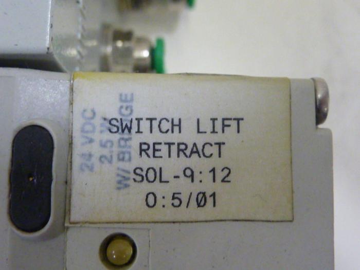 Used NUMATIC Manifold Block & Pneumatic Valves 239-1174 #62805