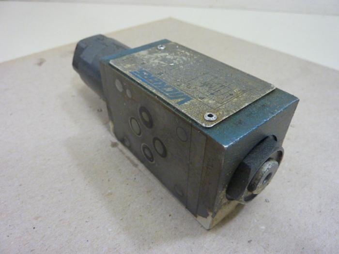 Used VICKERS Valve DGMX13PPCW20S #49616