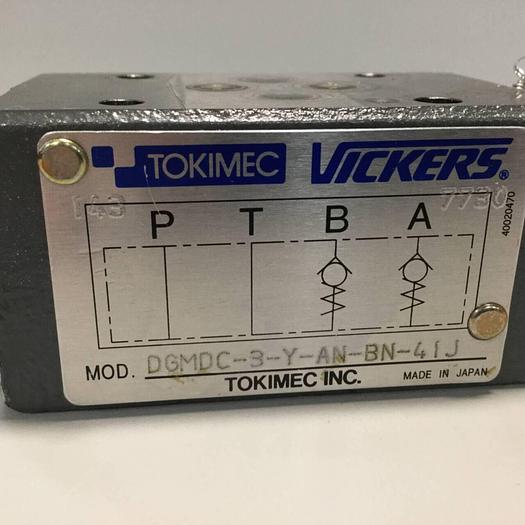 Used VICKERS Tokimec Valve DGMDC3YANBN41J #94664