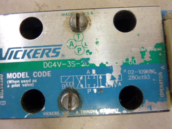 Used VICKERS Directional Valve DG4V3S20MUB550 #58944