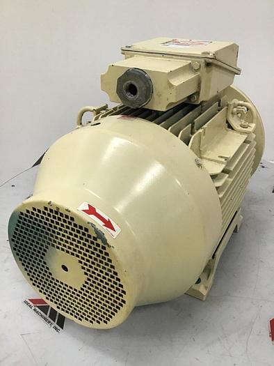 Used BROOK CROMPTON 40 HP AC Motor W-DF200LN-N Used