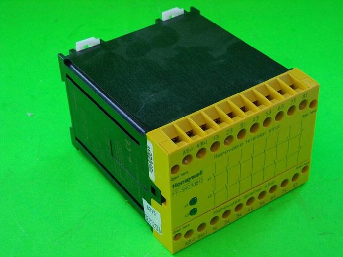 Used HONEYWELL Safety Relay FF-SRE30812 Used
