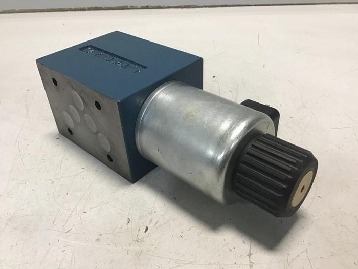 Used BOSCH Valve 081WV10P1V1045WS024/00D51 #132365