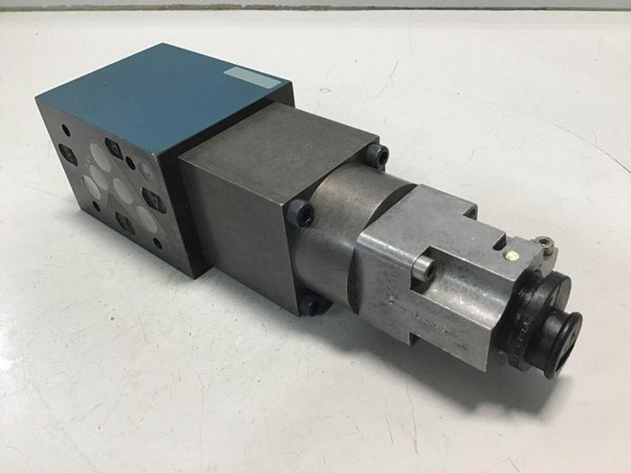 Used BOSCH Servo Proportional Valve 0 811 403 001 Used