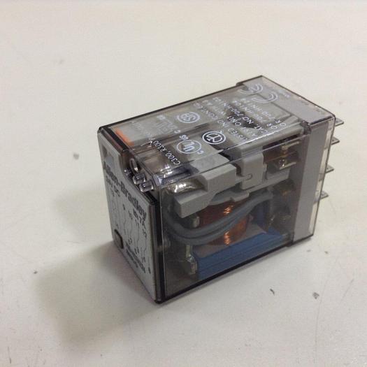 Used ALLEN BRADLEY Relay 700-HC24Z24 SER D #76323