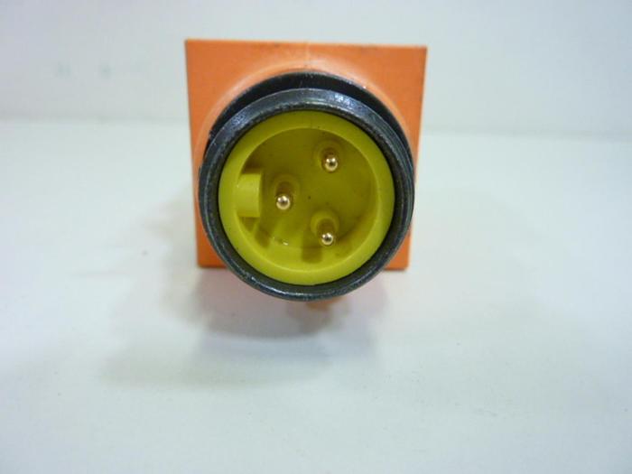 Used NAMCO Proximity Sensor EE530-19400 #44650