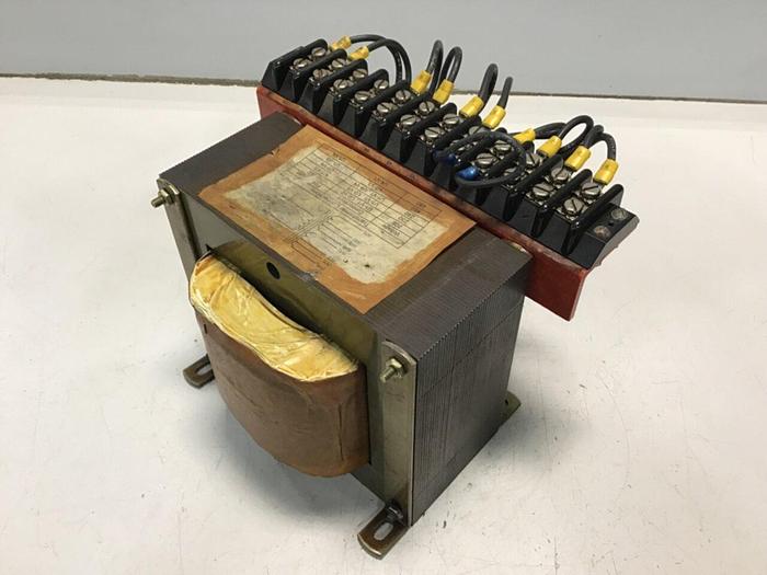 Used MITSUBISHI 2 kVA Transformer 486-050595 #134113