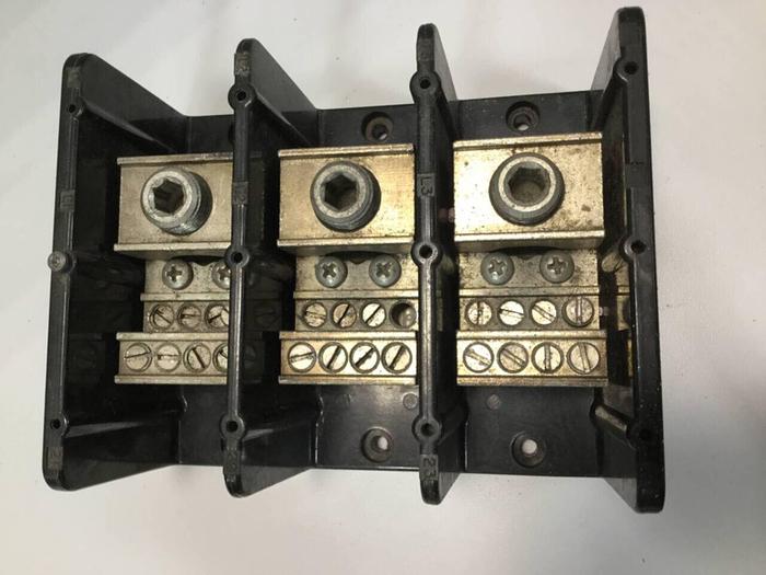 Used MARATHON Power Distribution Block 1443560 #98097