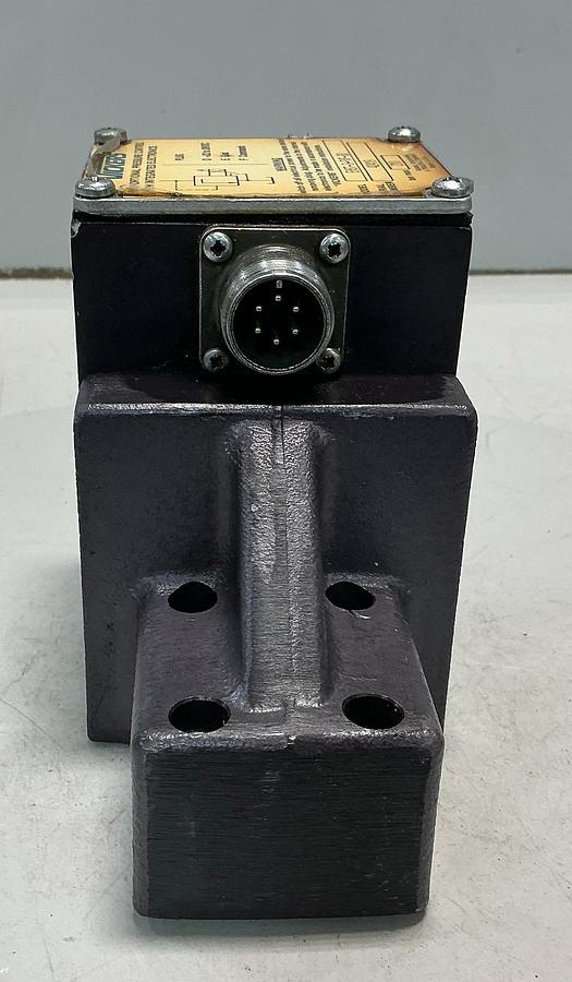 Used VICKERS EHST-3-FVF-30