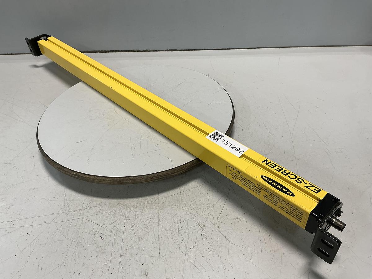 Used BANNER ENGINEERING SLSR30-750Q8