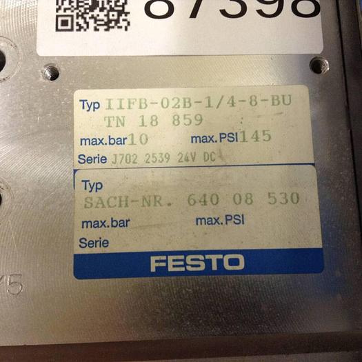 Used FESTO Control Block w/ Valves IIFB-02B-1/4-8-BU Used